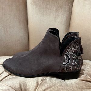 Kenneth Cole Reaction Embellished Booties